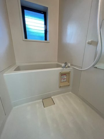 プチメゾンＫＭの浴室|ゆったり過ごせるお風呂です