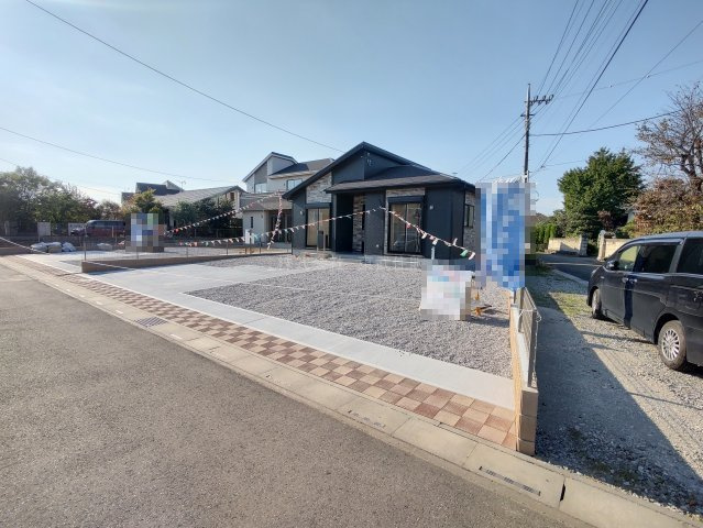【前面道路含む現地写真】 | 吉見町久保田　全2棟　2号棟 | 充実した設備・仕様です
