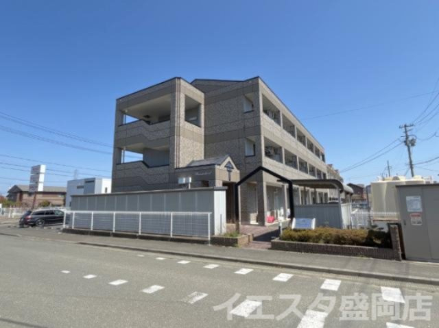 リヴェールドゥ　エスの外観|外観写真（昼）
