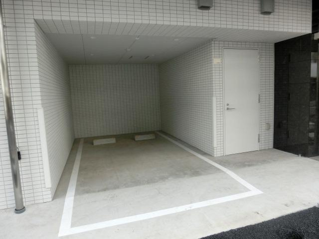ラクラス両国の駐車場