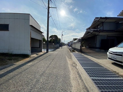 【その他】 | レオパレスシャルマン | 前面道路の写真です。