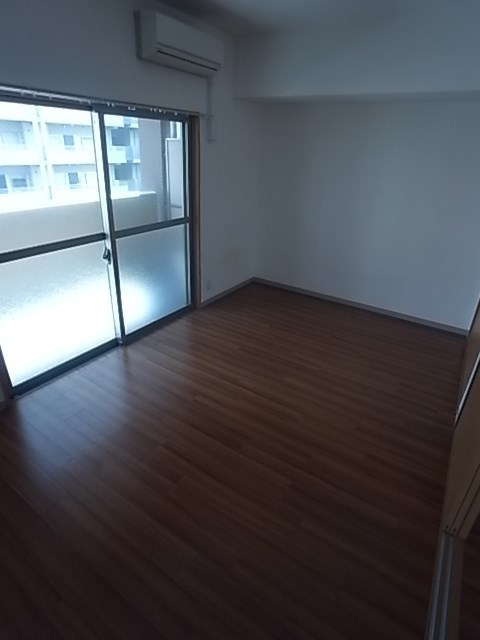 Sunny Court Meiwaの寝室