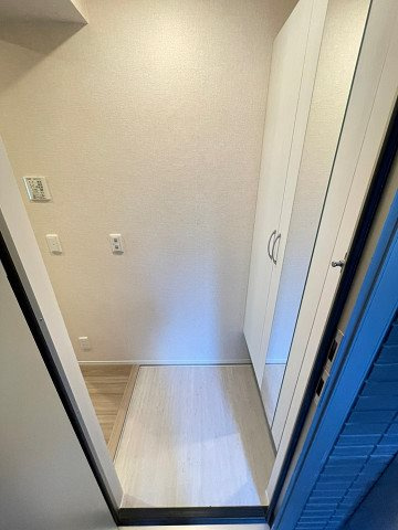 D-room　WEST　PARK　西宮北口の玄関