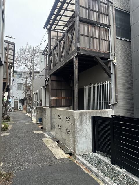 駒ケ林町３丁目貸家の外観