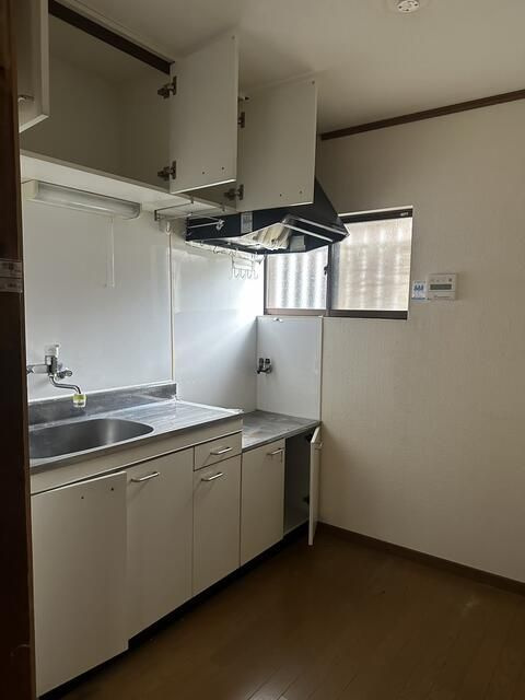 駒ケ林町３丁目貸家のキッチン