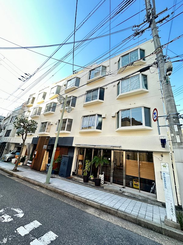 メゾンド山手の外観