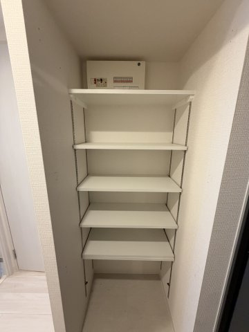 エスリード神戸HARBORの収納