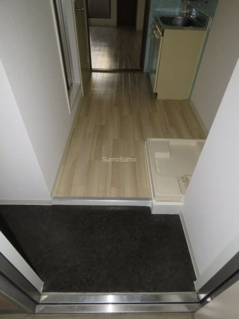 パインハイツの玄関