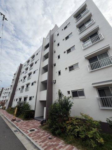 高倉台5-1団地13号棟