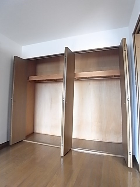 アンピエンス佐野の収納