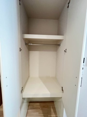 ＷＩＮＧ　ＴＯＷＡ　ＭＡＩＳＯＮの収納