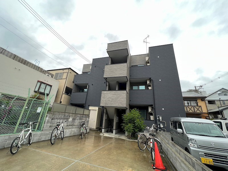 フエニーチェ九条の外観