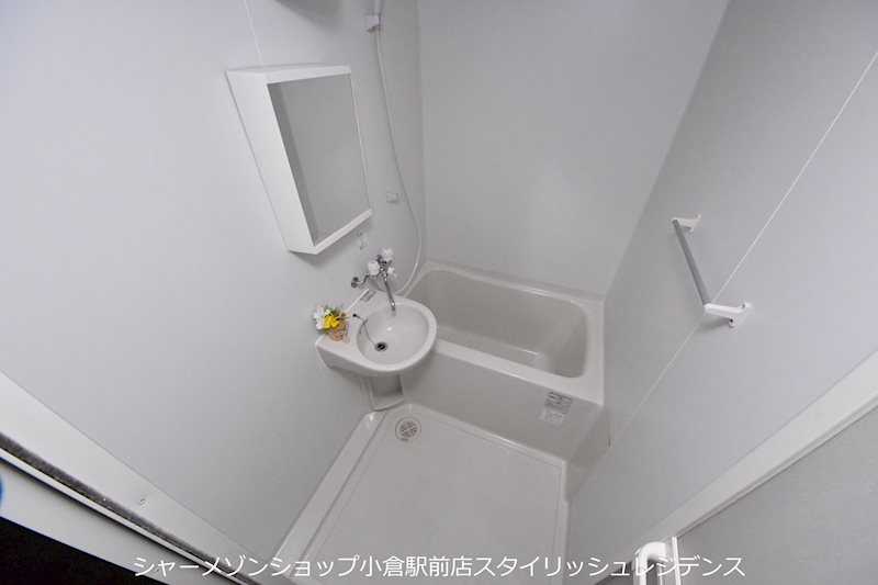 MOON下到津　C棟の浴室|※現状を優先する