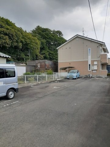 さくらハイムの駐車場