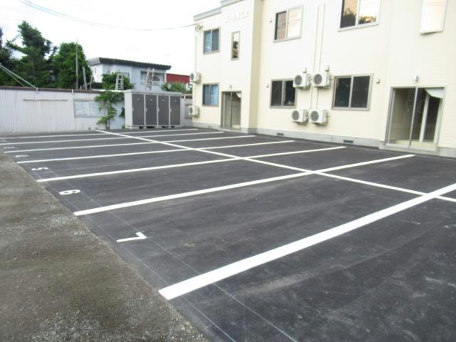 エール帯広Ⅲの駐車場