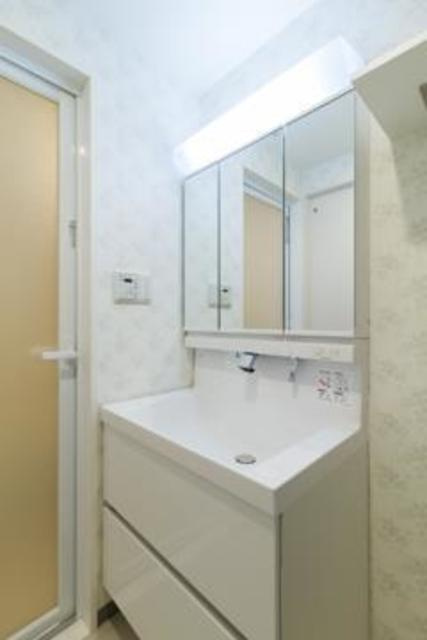 ＡＬＩＶＩＯ西麻布の洗面所|※写真は同タイプ住戸です。