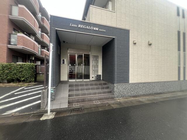 Liens REGALO船堀station のエントランス