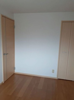【内装】 | ランデックス恵 | 内装は落ち着いています
