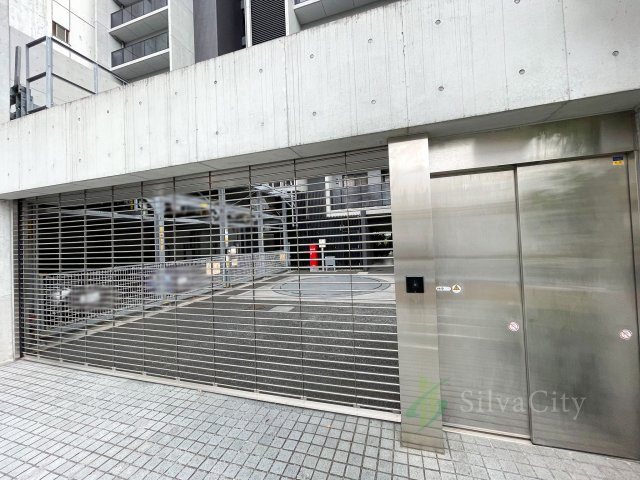 ハーバーテラス品川の駐車場