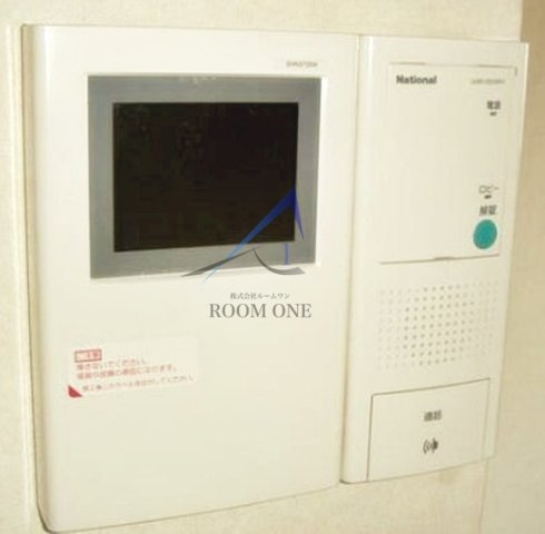 パールマンションＩ・Ｓのセキュリティ|モニター付きインターホンです。