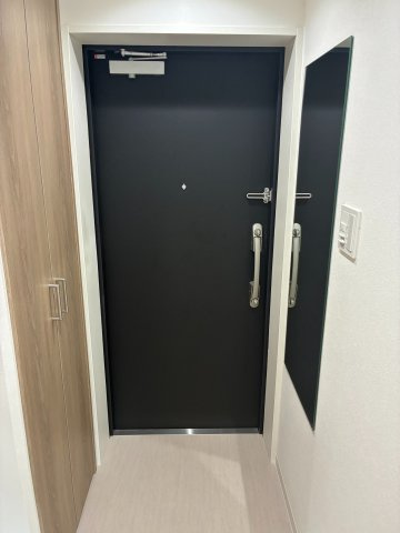 板橋区双葉町の賃貸マンションの玄関
