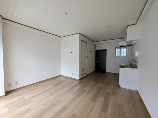 【寝室】