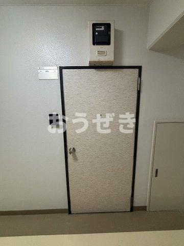 ＧＳプラザ桜木町の居間・リビング