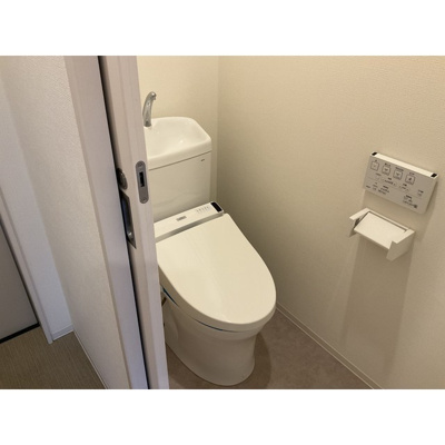 【トイレ】 | ハイブリッジ東日暮里 | コンパクトで使いやすいトイレです