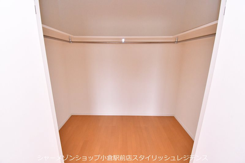シャトレ大手町S棟の収納