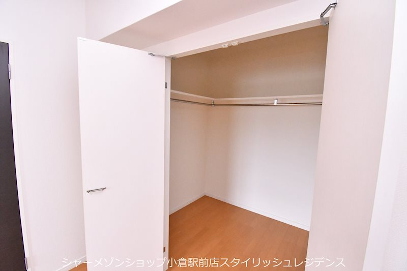 シャトレ大手町S棟の収納