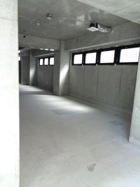 ＦＡＩＴＨ　ＢＵＩＬＤＩＮＧの内装