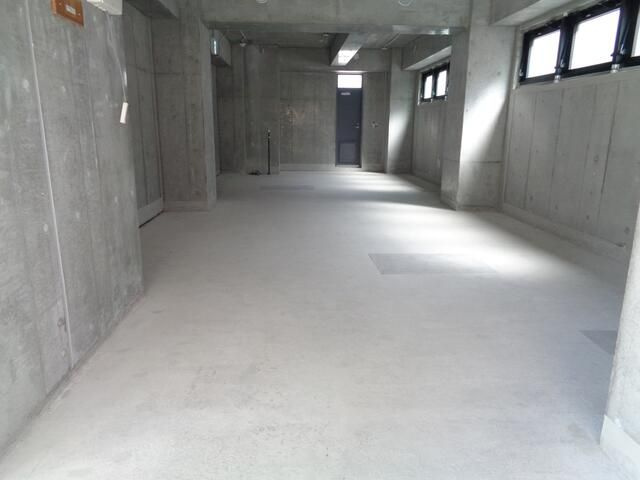 ＦＡＩＴＨ　ＢＵＩＬＤＩＮＧの内装