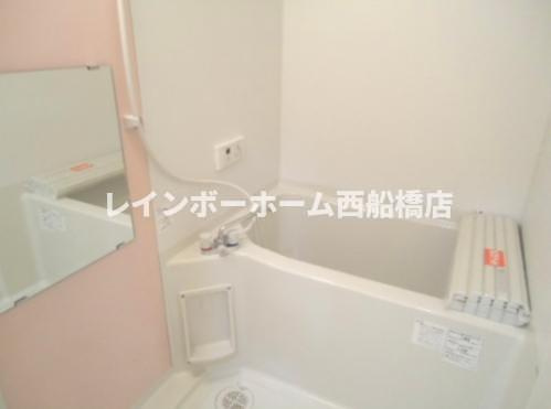 LEO弐拾六番館の浴室