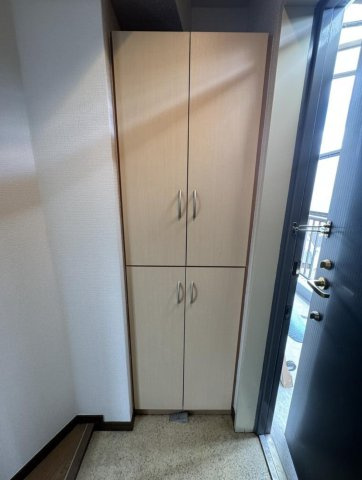 モンプラトー平山の玄関