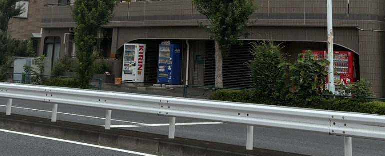 モンプラトー平山のエントランス