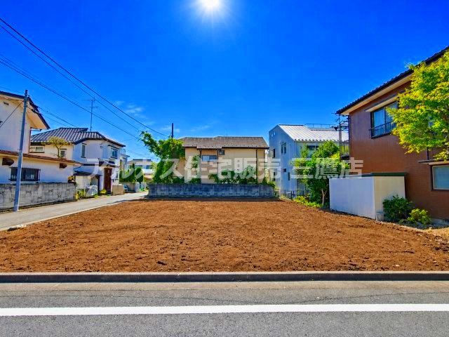 調布市深大寺元町4丁目 京王線 調布駅 売地の外観|平坦で綺麗な更地状態となっており、解体費用をかけずにスムーズに着工へ進められます。陽当たり良好な広々とした敷地です。
