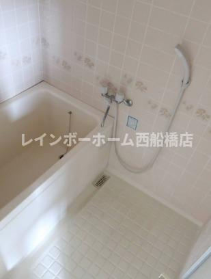 ハイツピアヴァリーの浴室