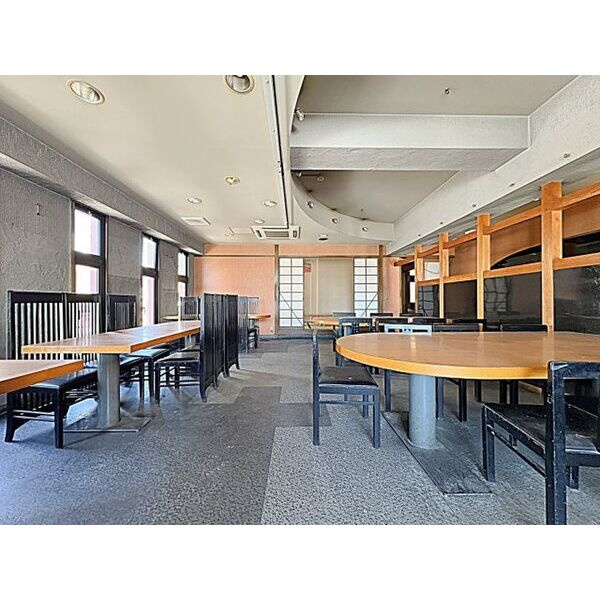 サンライズ喜多山【　1階路面店　】