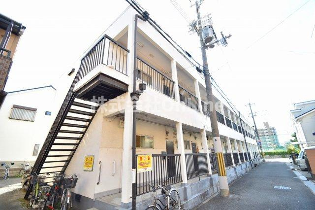 内山文化の外観