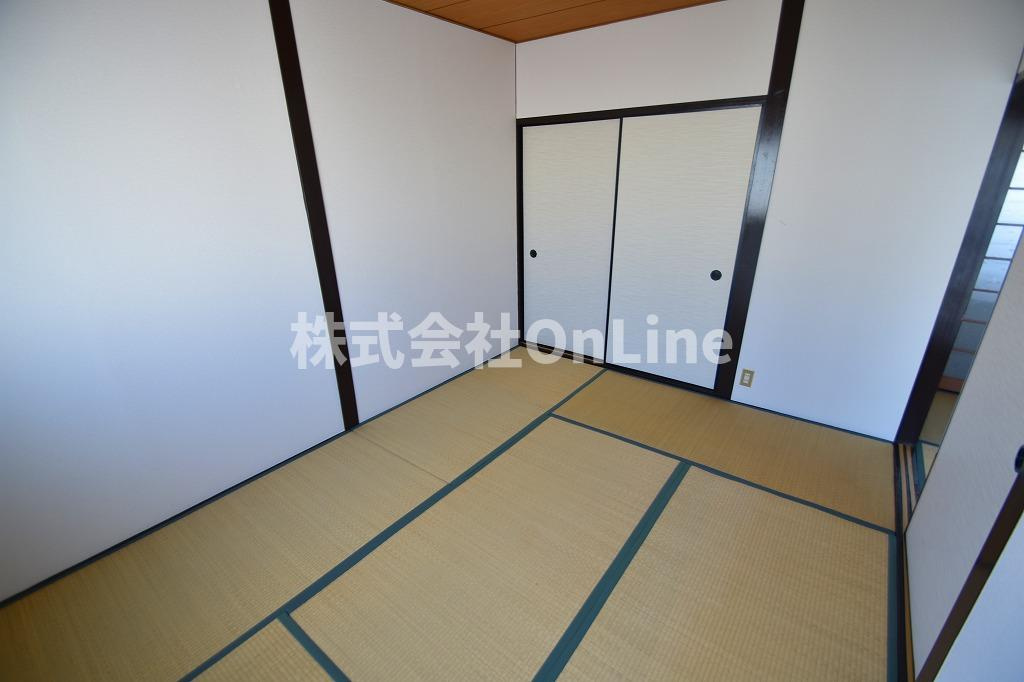 内山文化の寝室