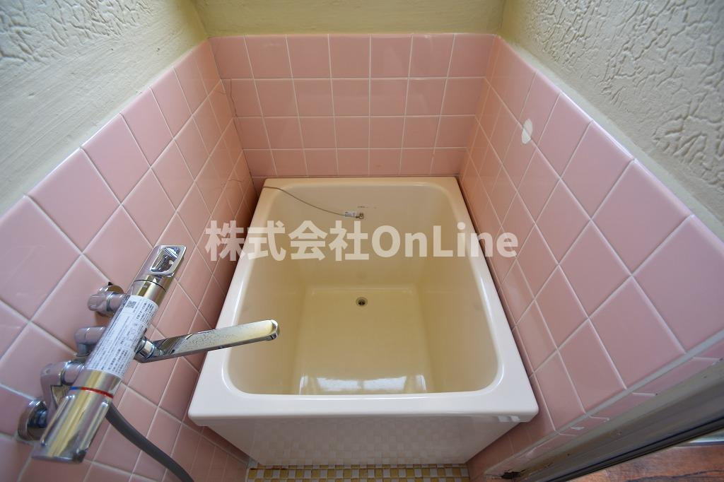 内山文化の浴室