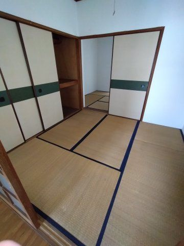 豊田マンションの和室