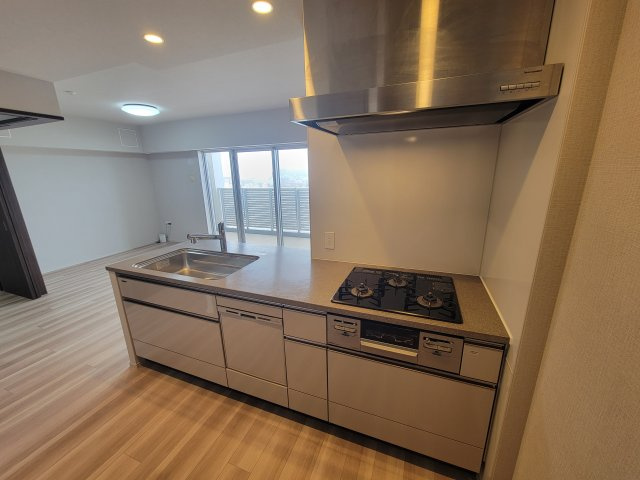 ライオンズマンション那覇三原マスターズゲートのキッチン