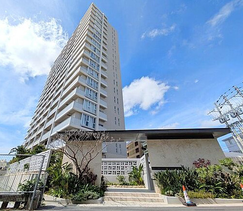 ライオンズマンション那覇三原マスターズゲートの外観