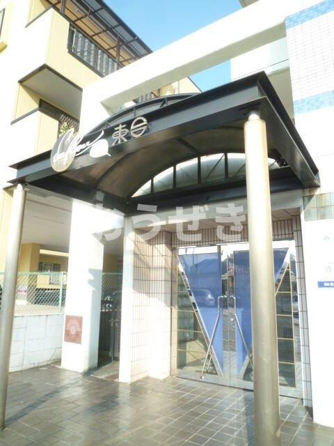 サンフラワー東台のエントランス