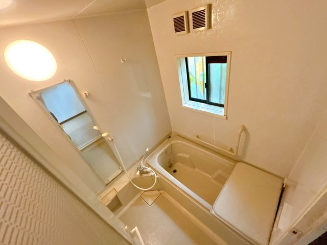 下都賀郡野木町　中古戸建　敷地69.87坪の浴室