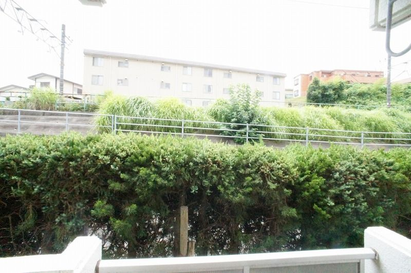 成瀬ロイヤルハイツⅡの展望
