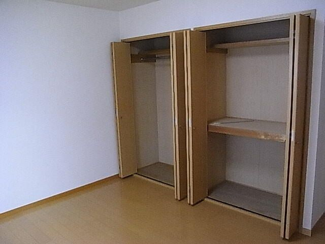 パルデンス要町の収納