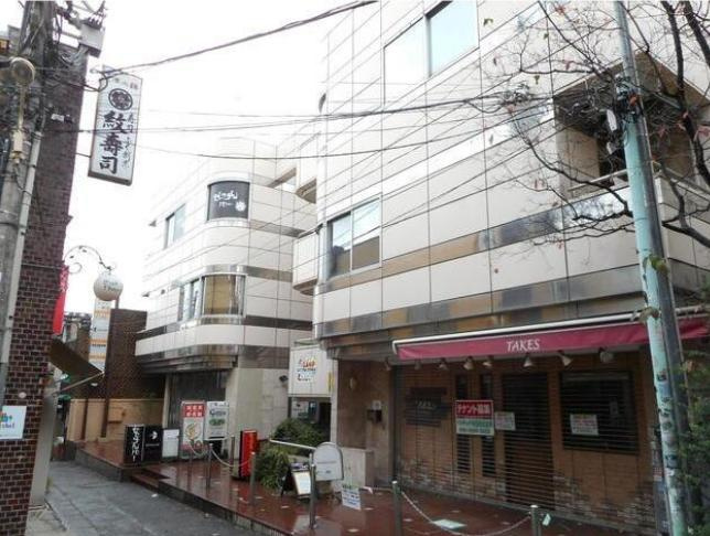 渋谷区幡ヶ谷２丁目の店舗事務所の外観