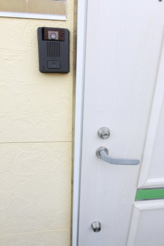 サクセス矢口渡B棟のエントランス|同シリーズ物件の参考写真です。